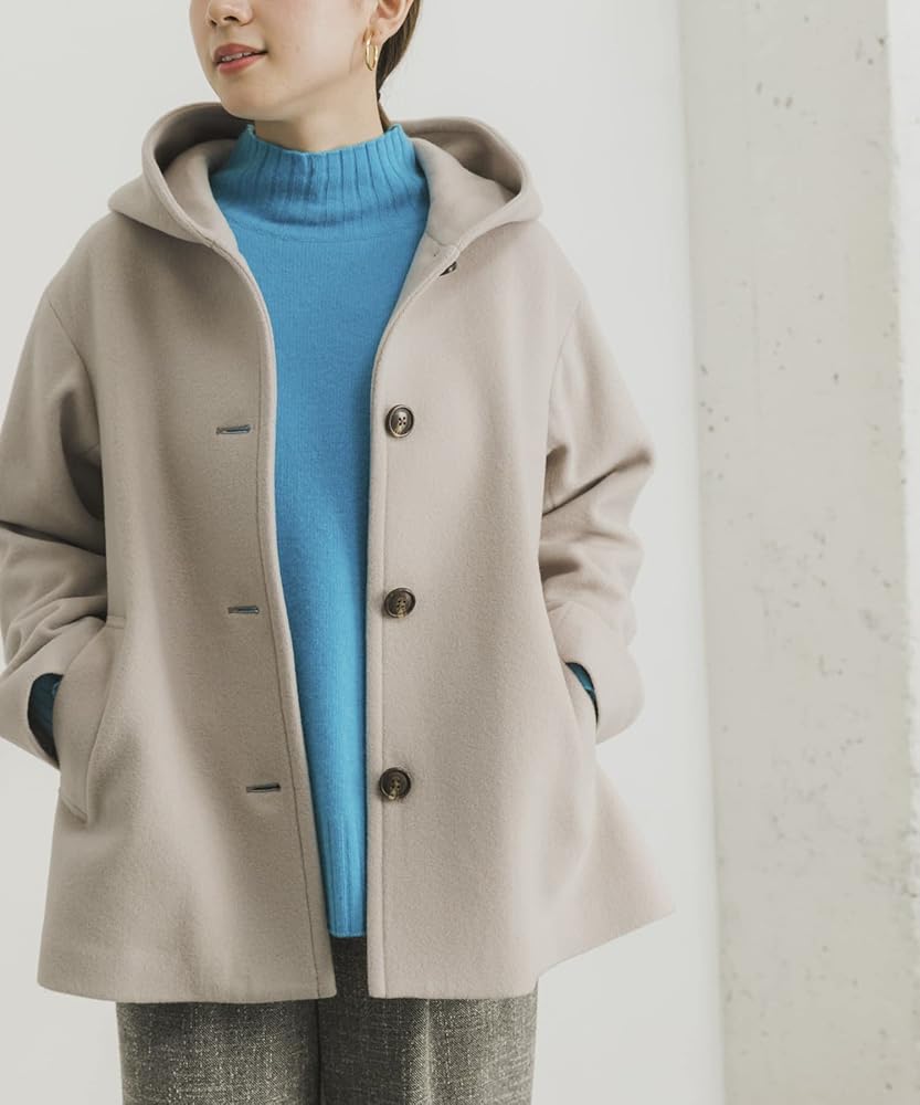 アーバンリサーチ♡ショート丈Aラインフードコート URBAN RESEARCH（アーバンリサーチ）の「ショート丈Aライン